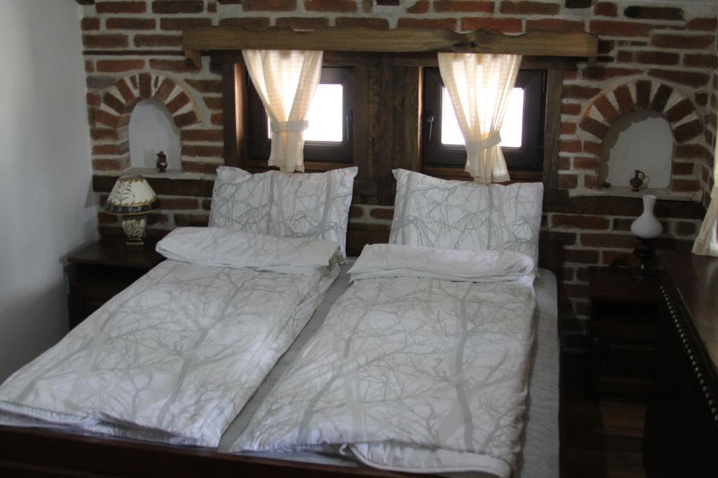 Hotel Шапкова Къща Delchevo Zimmer foto
